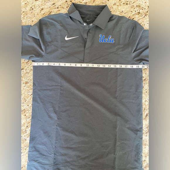 UCLA Nike Dri fit men’s size small - Picture 8 of 12